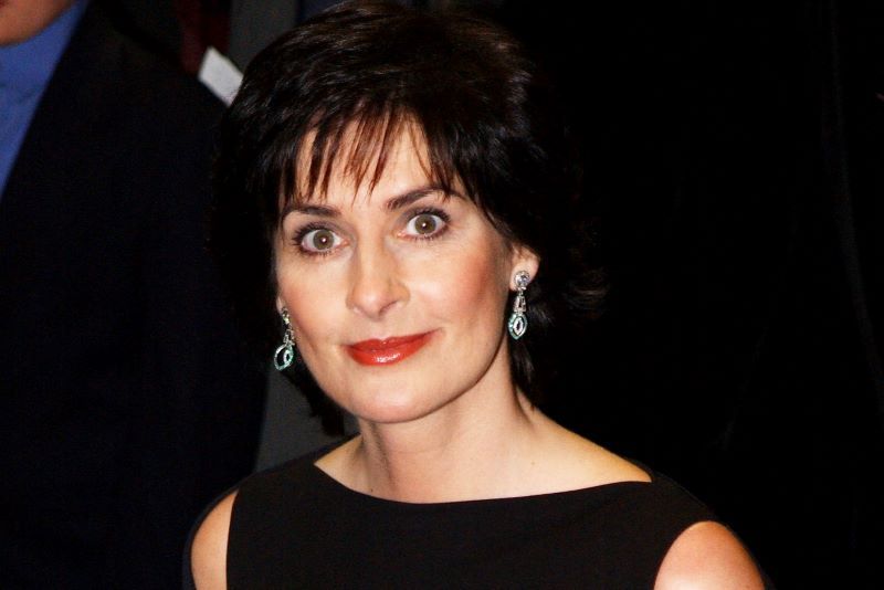 Enya (Getty Images)